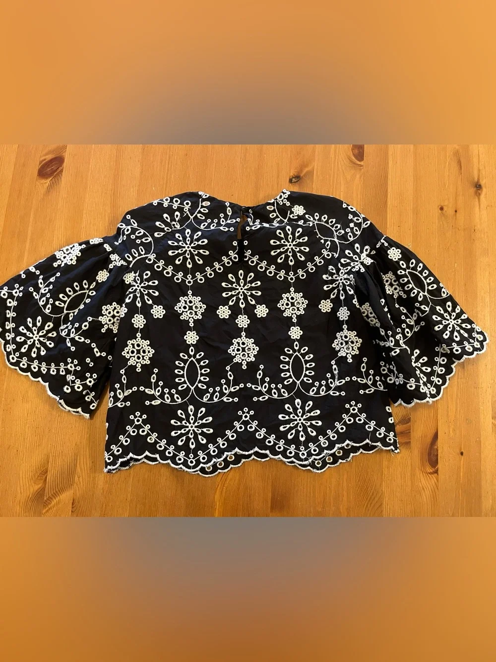 Zara Trafaluc eyelet Black and white Blouse